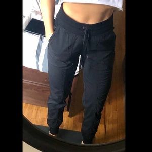 Lululemon Studio Joggers / Dance Studio Pants